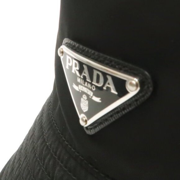 Prada Bucket Hat 1 Hc137 2 DMI Bucket Hat Re-nylon Nylon M Size Triangle Plate main image 4
